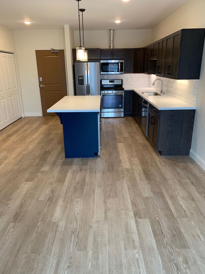 Duluth Apartment: 333 N.1st Ave. West,