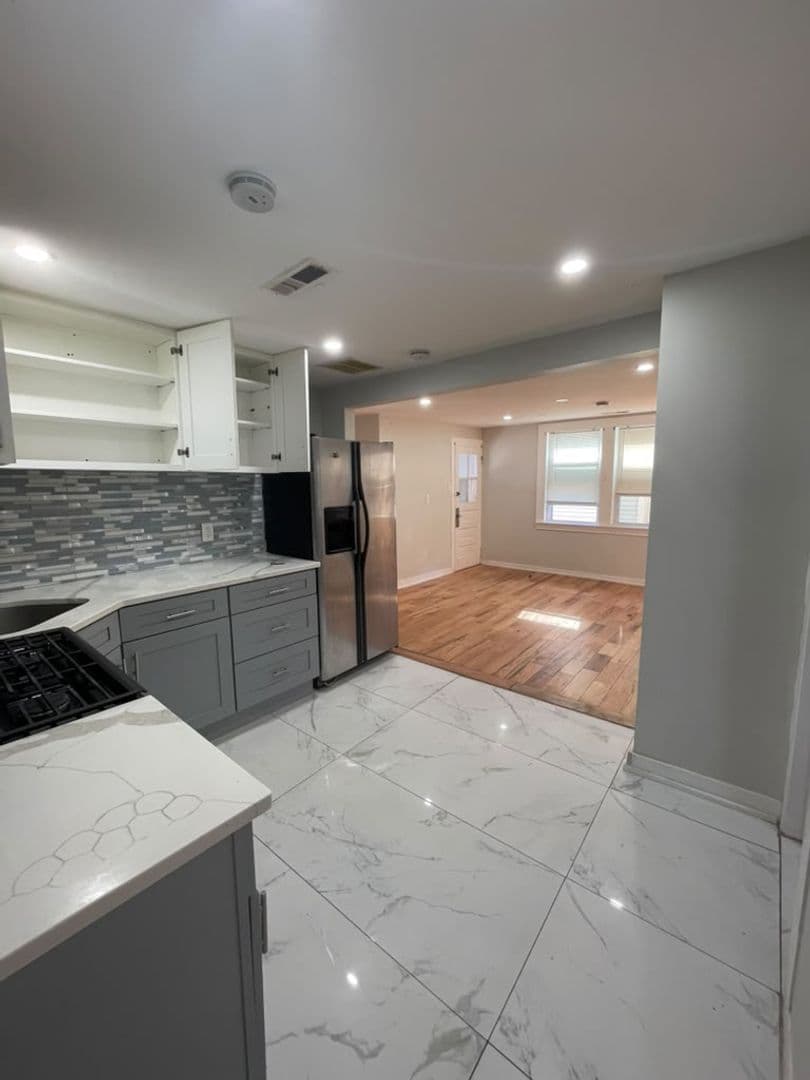 New Haven Apartment: 97 Cedar Street - 2