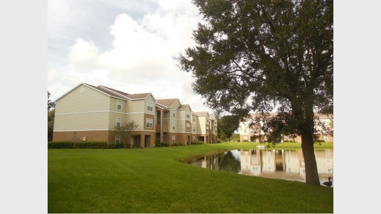 Plant City Apartment: 1001 Fairwinds Circle