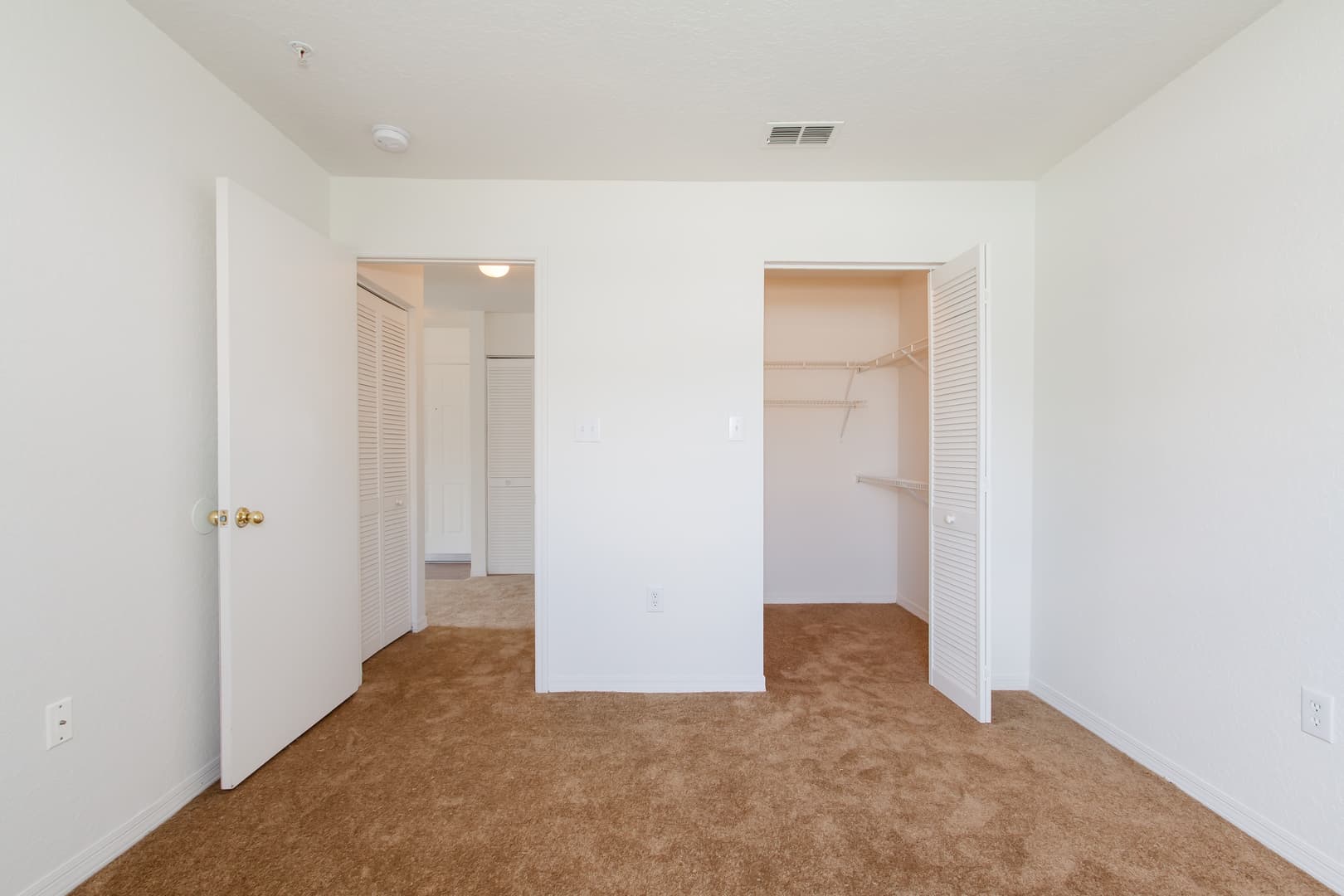 Plant City Apartment: 1001 Fairwinds Circle