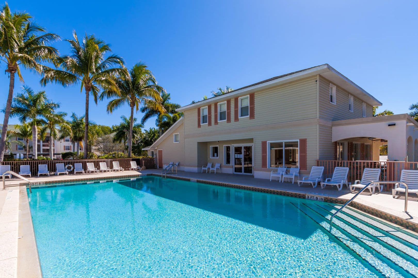 Cape Coral Apartment: 1751 Four Mile Cove Pkwy