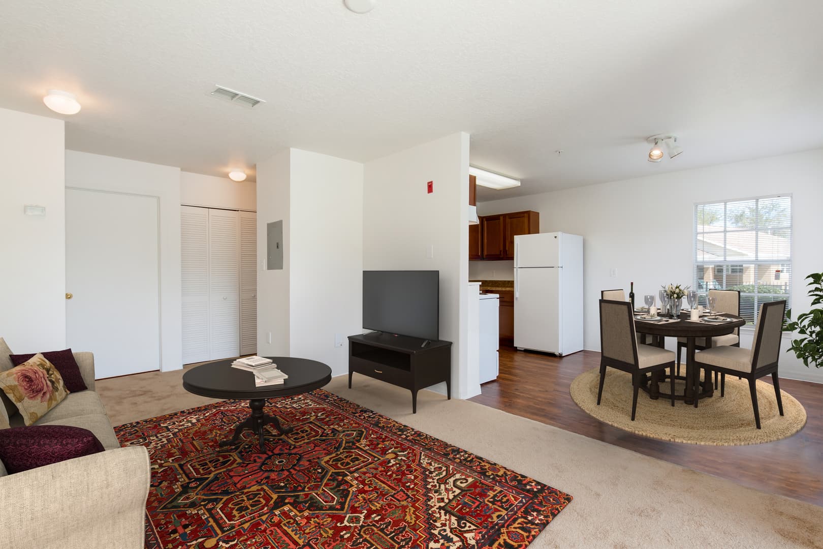 Plant City Apartment: 1001 Fairwinds Circle