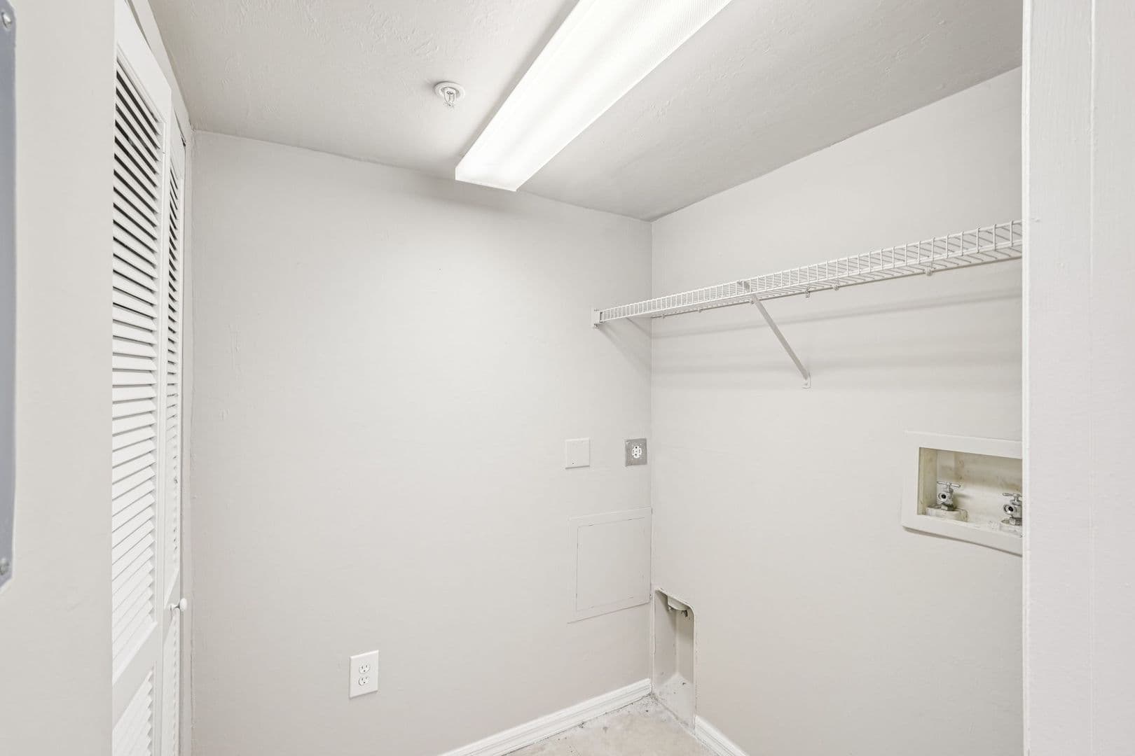 Cape Coral Apartment: 1751 Four Mile Cove Pkwy