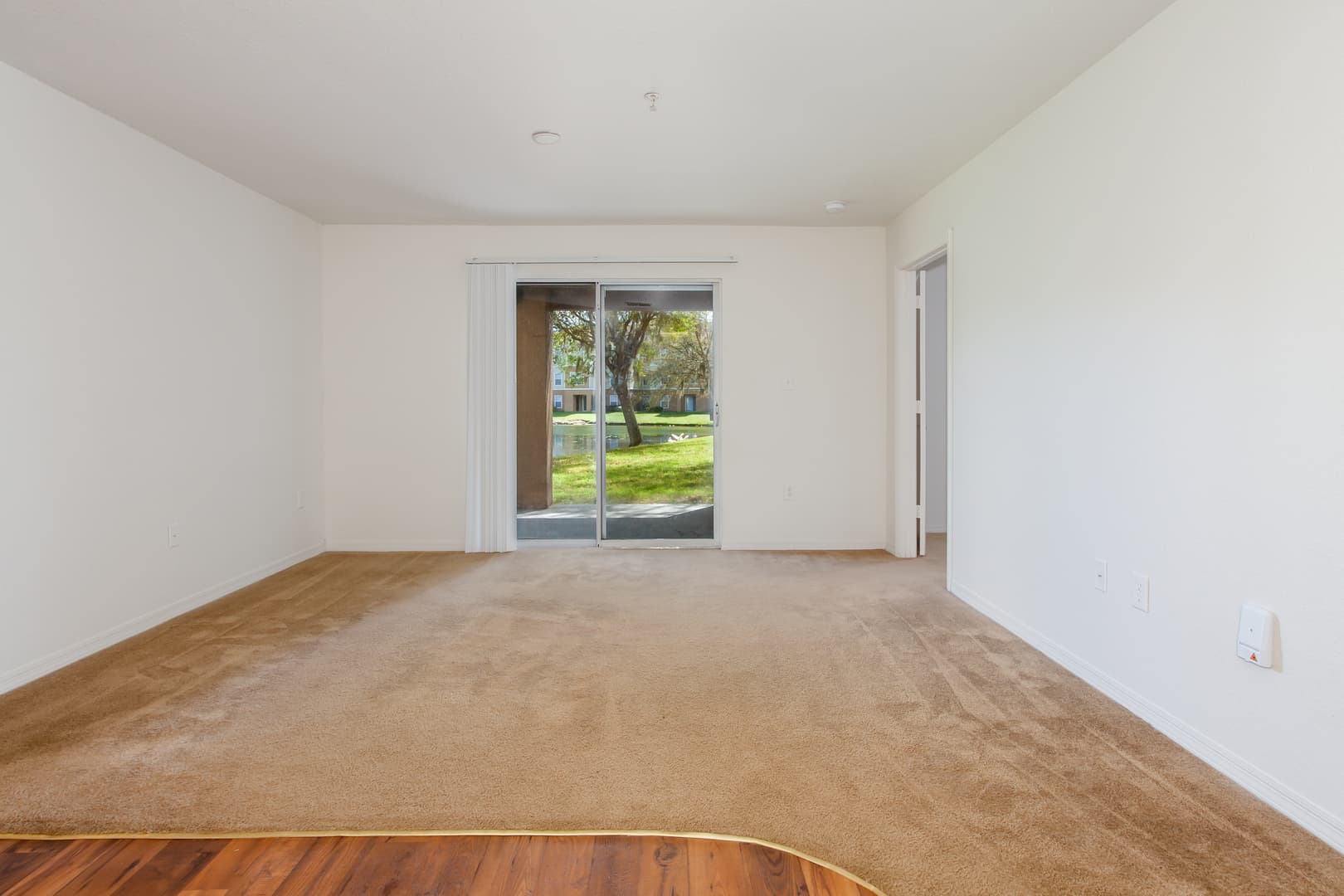 Plant City Apartment: 1001 Fairwinds Circle