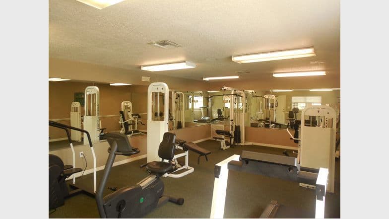 Plant City Apartment: 1001 Fairwinds Circle