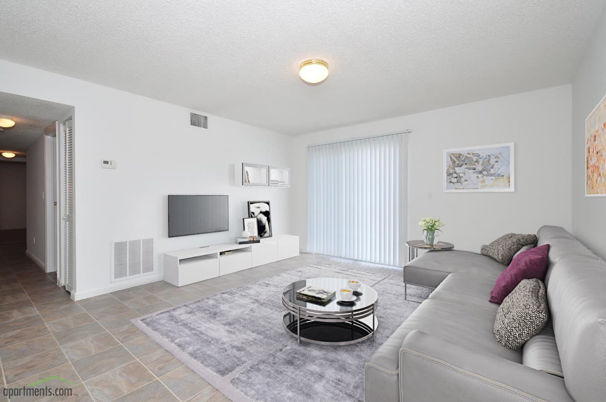 Bradenton Apartment: 1591 19th Street Ct E