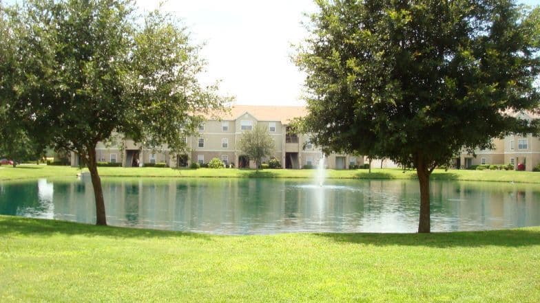 Plant City Apartment: 1001 Fairwinds Circle