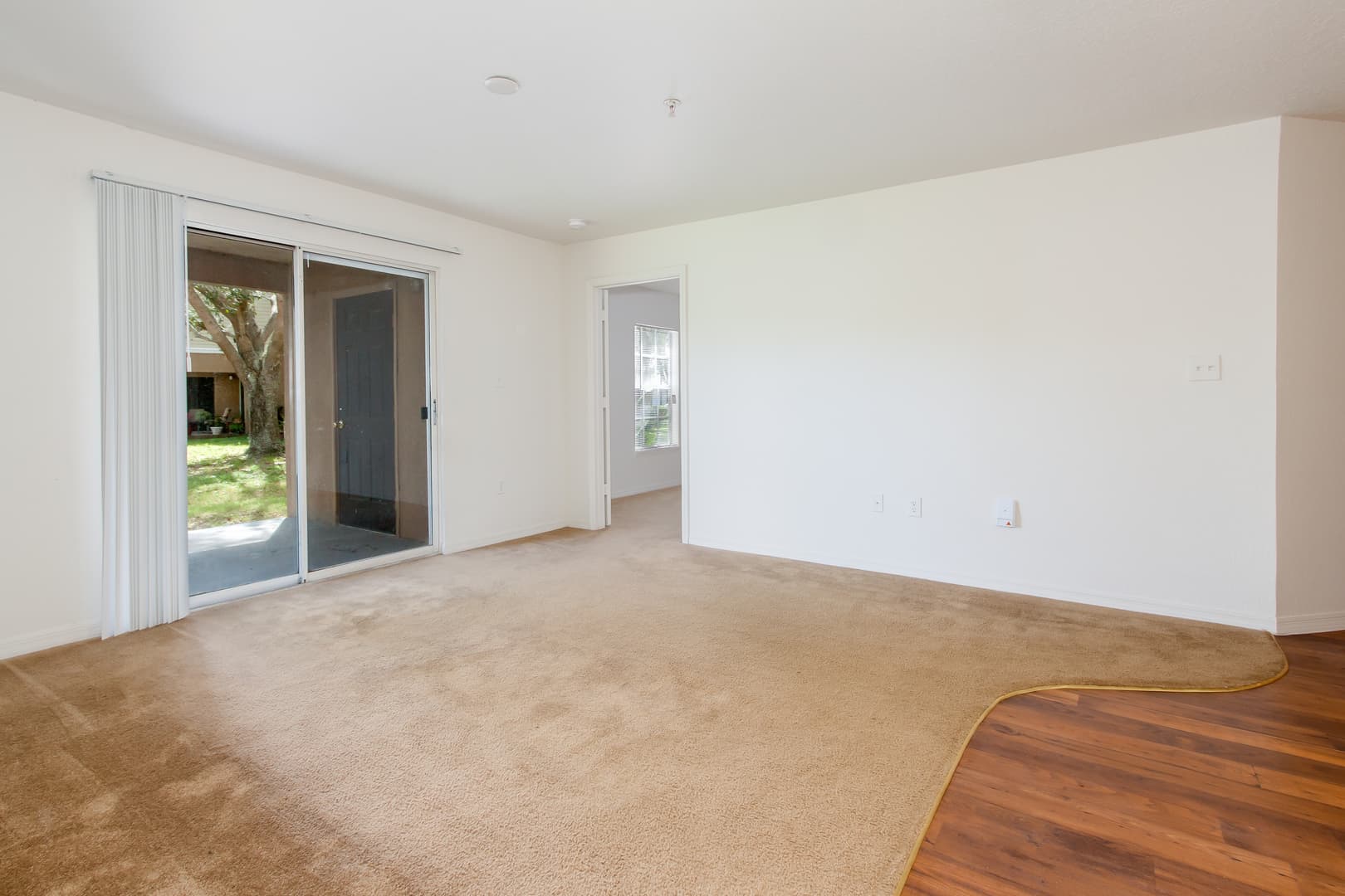 Plant City Apartment: 1001 Fairwinds Circle