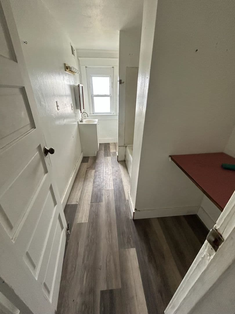 Elkhart Apartment: 325 Harrison St.