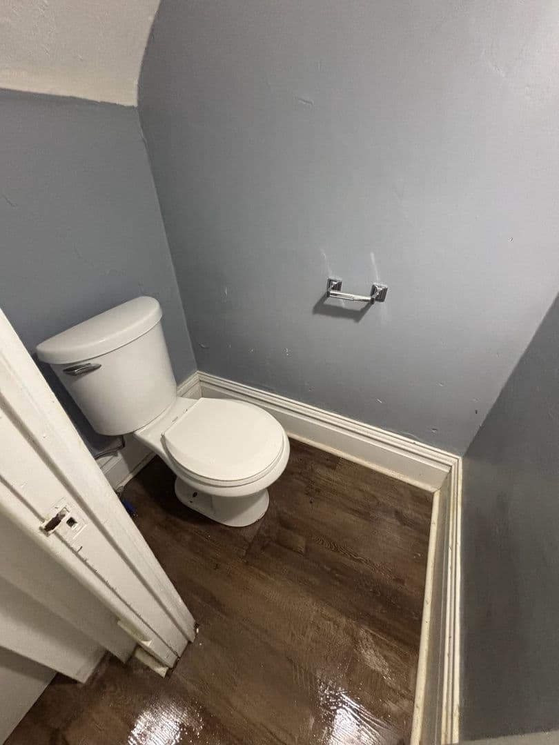 South Bend House: 2205 Lincoln Way W