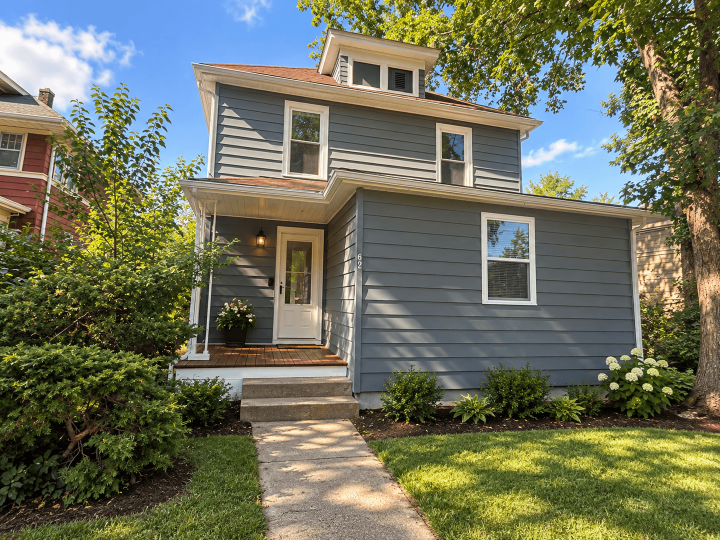 South Bend House: 2205 Lincoln Way W