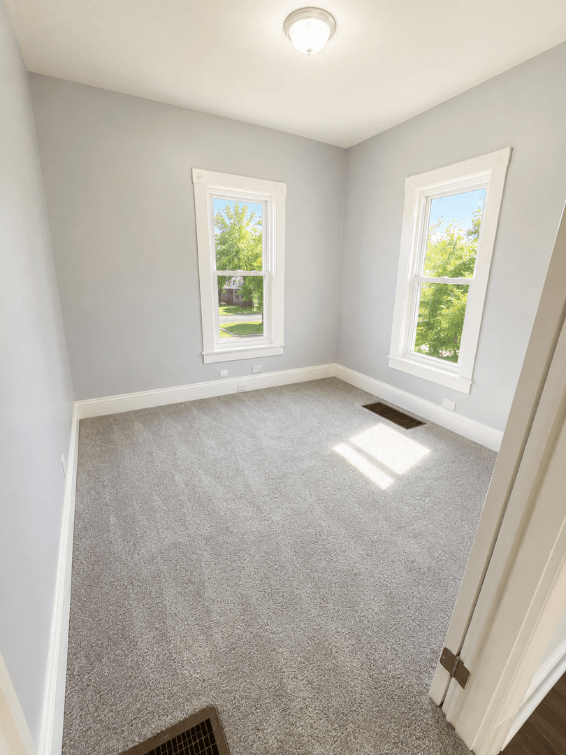 South Bend House: 202 North Brookfield Street