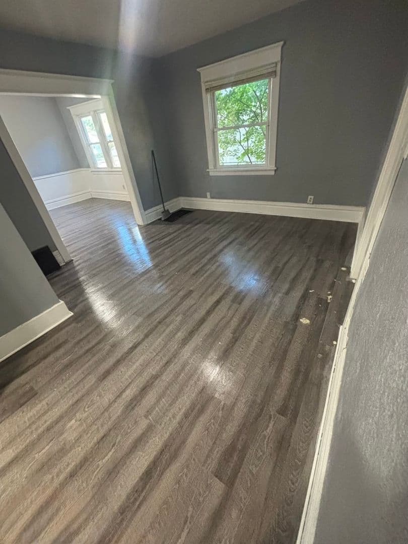 South Bend House: 2205 Lincoln Way W