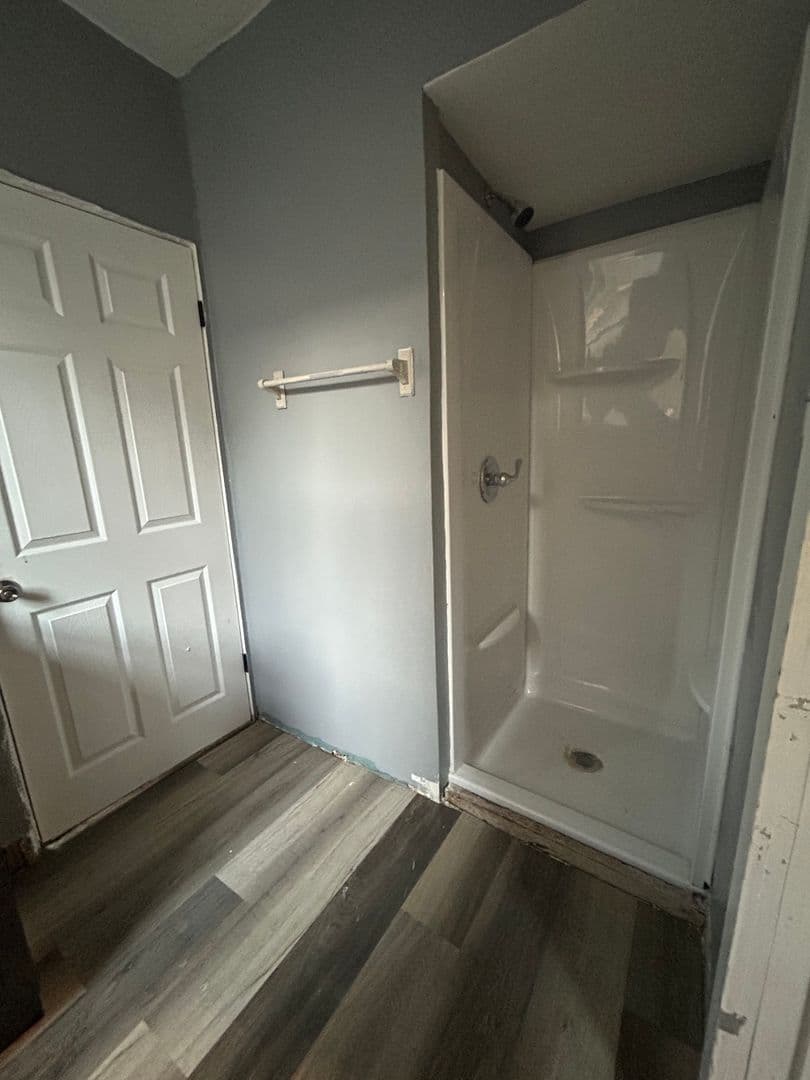 Elkhart Apartment: 423 West Marion Street