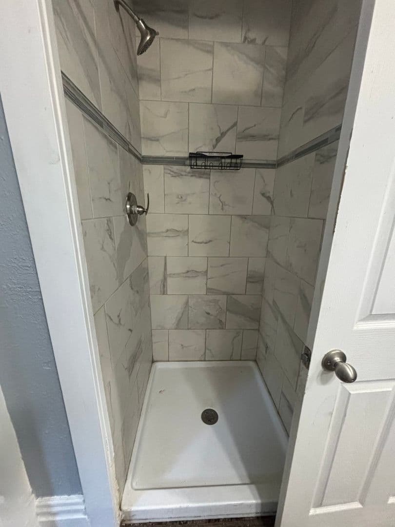 South Bend House: 2205 Lincoln Way W
