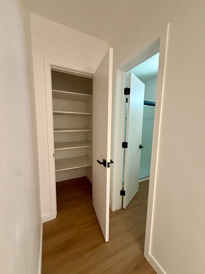 Los Angeles Apartment: 3741-3745 Jasmine Ave