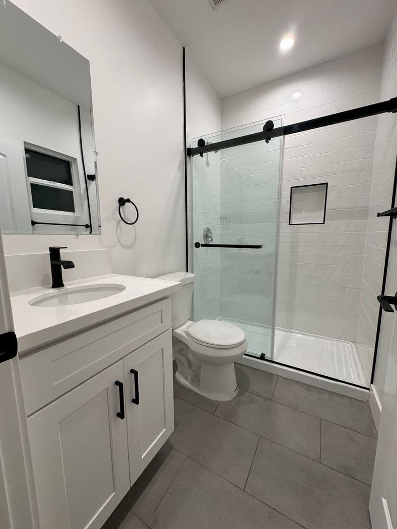 Los Angeles Apartment: 8336 Regis Way