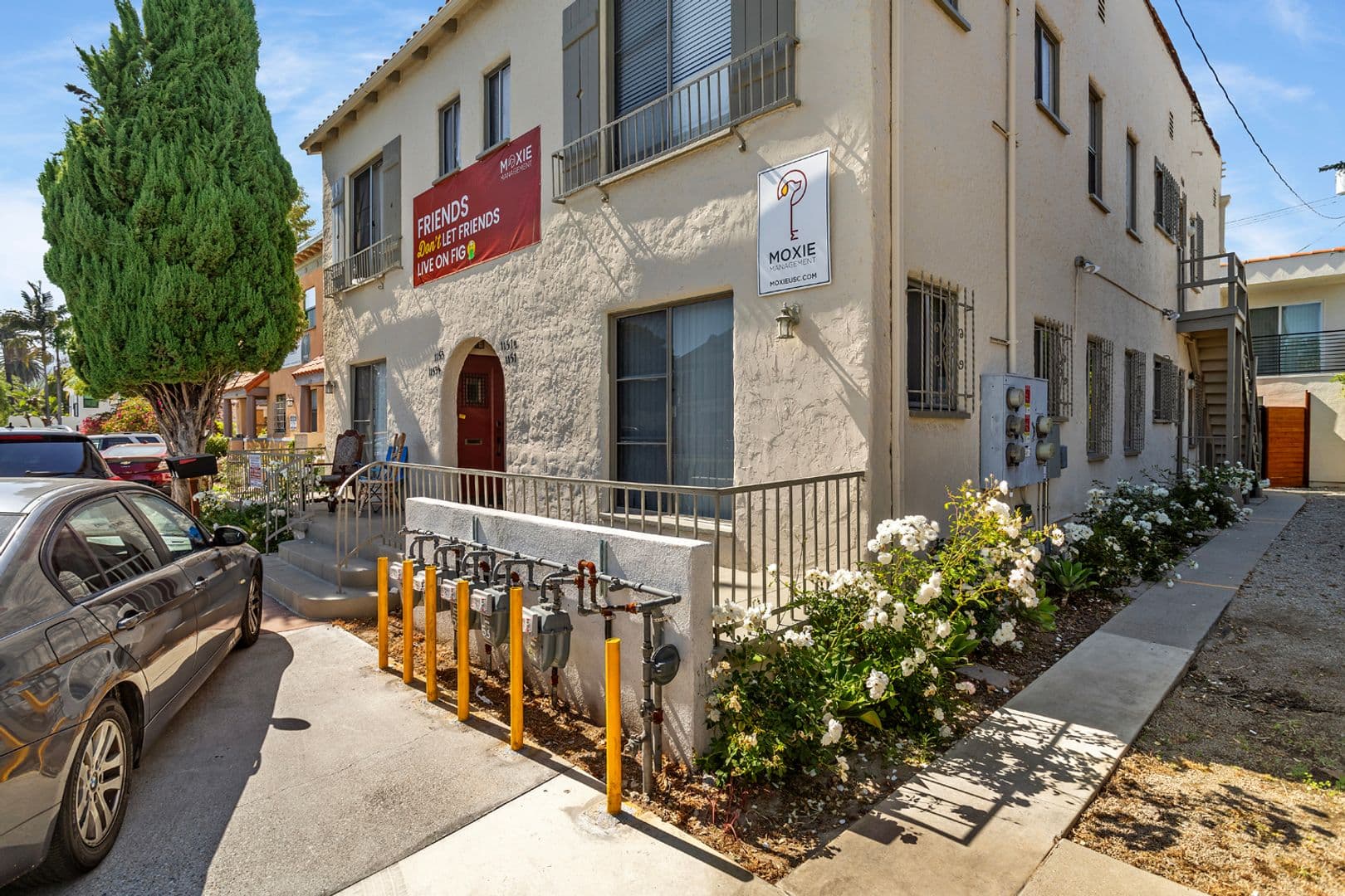 Los Angeles Apartment: 1151 W 29th Street
