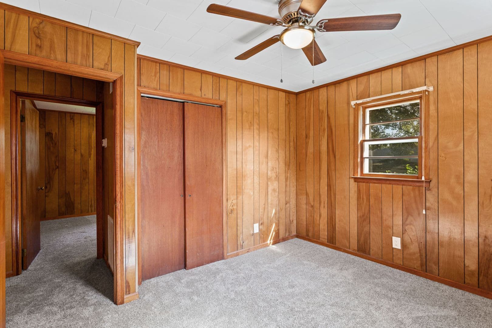 Carrollton House: 102 Pierce Street
