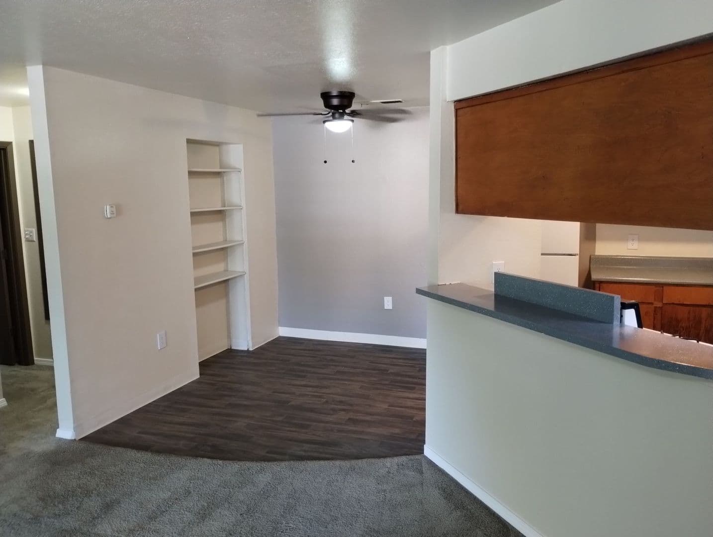 Albuquerque Apartment: 6110 Academy Rd NE
