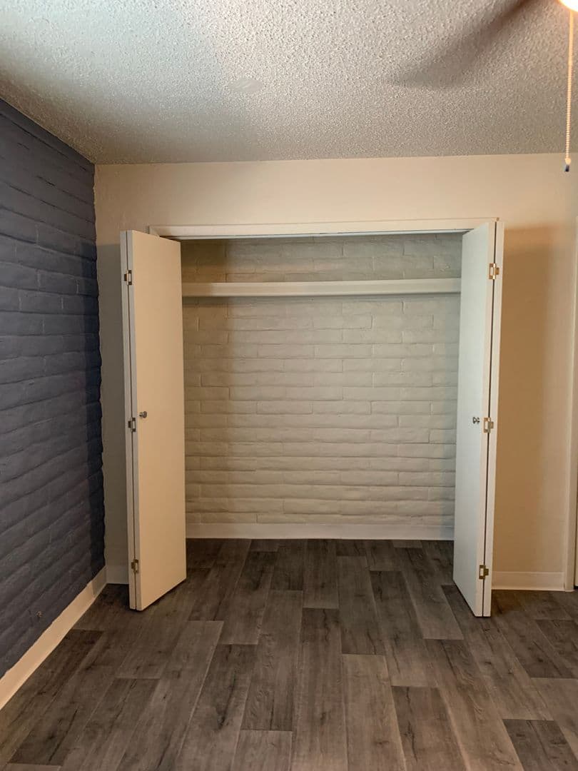 Albuquerque Apartment: 2426 Garfield Ave SE