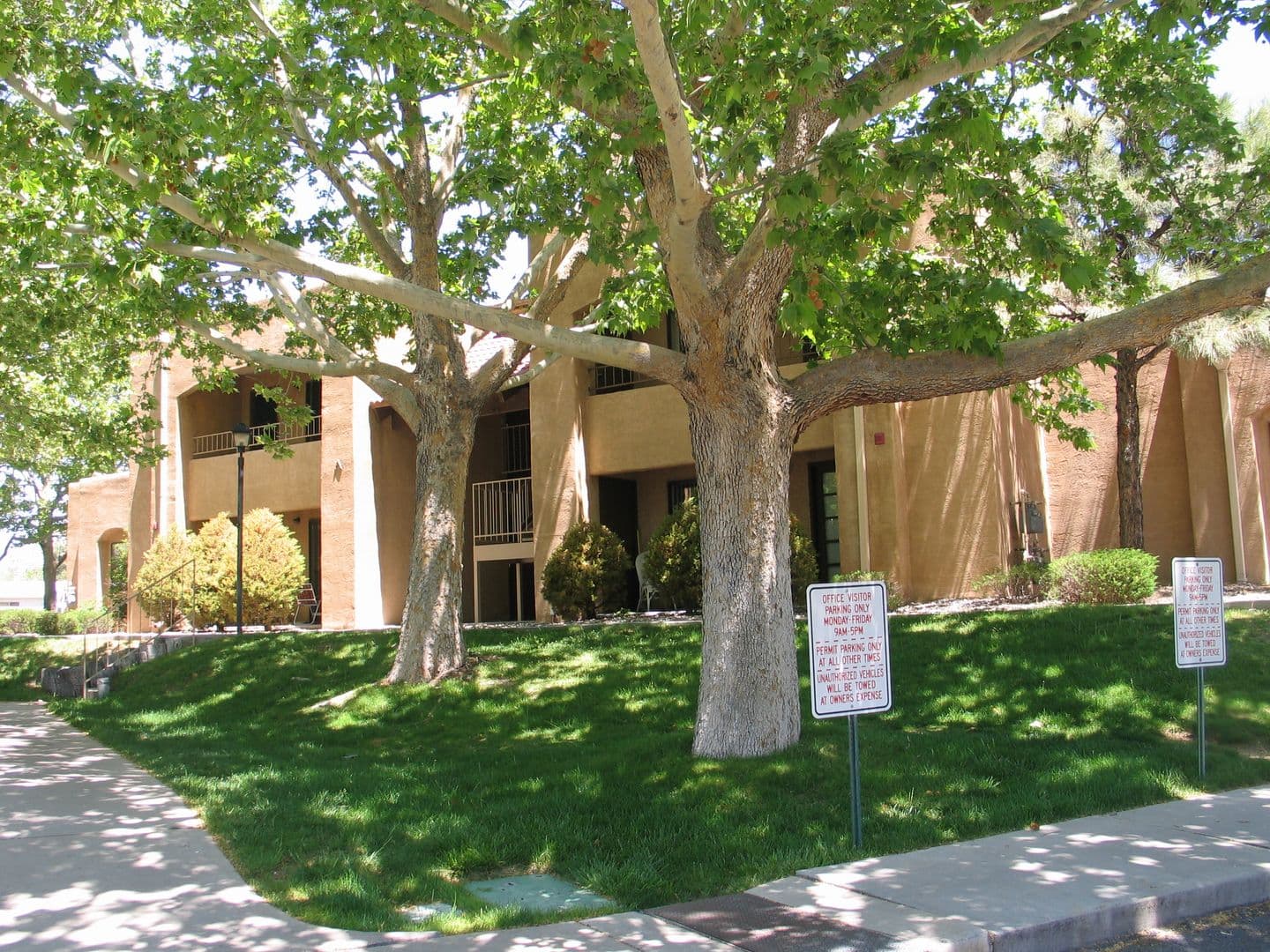 Albuquerque Apartment: 6110 Academy Rd NE