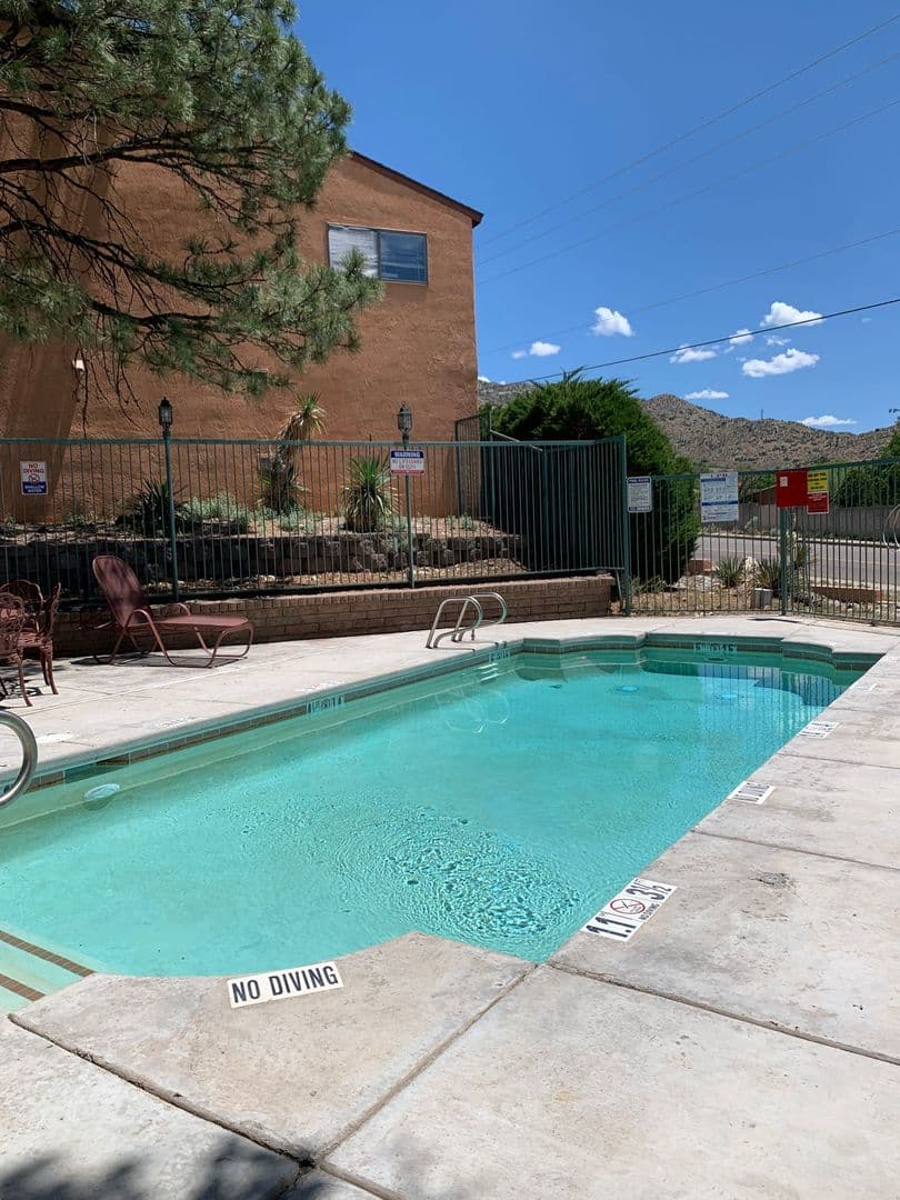 Albuquerque Apartment: 14225 Copper Ave NE