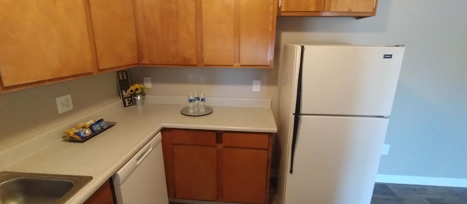 Albuquerque Apartment: 6110 Academy Rd NE