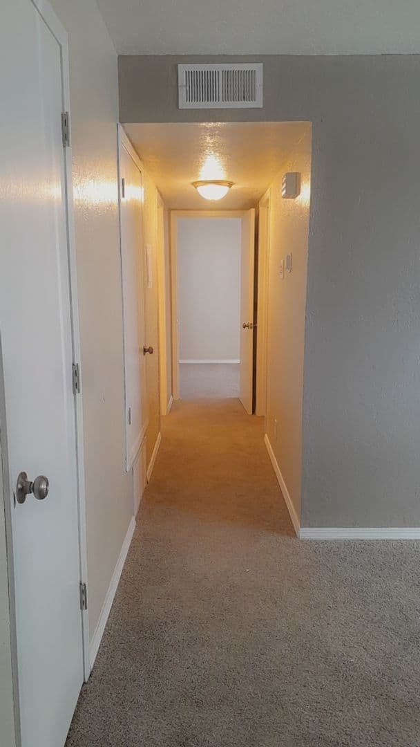 Albuquerque Apartment: 14225 Copper Ave NE