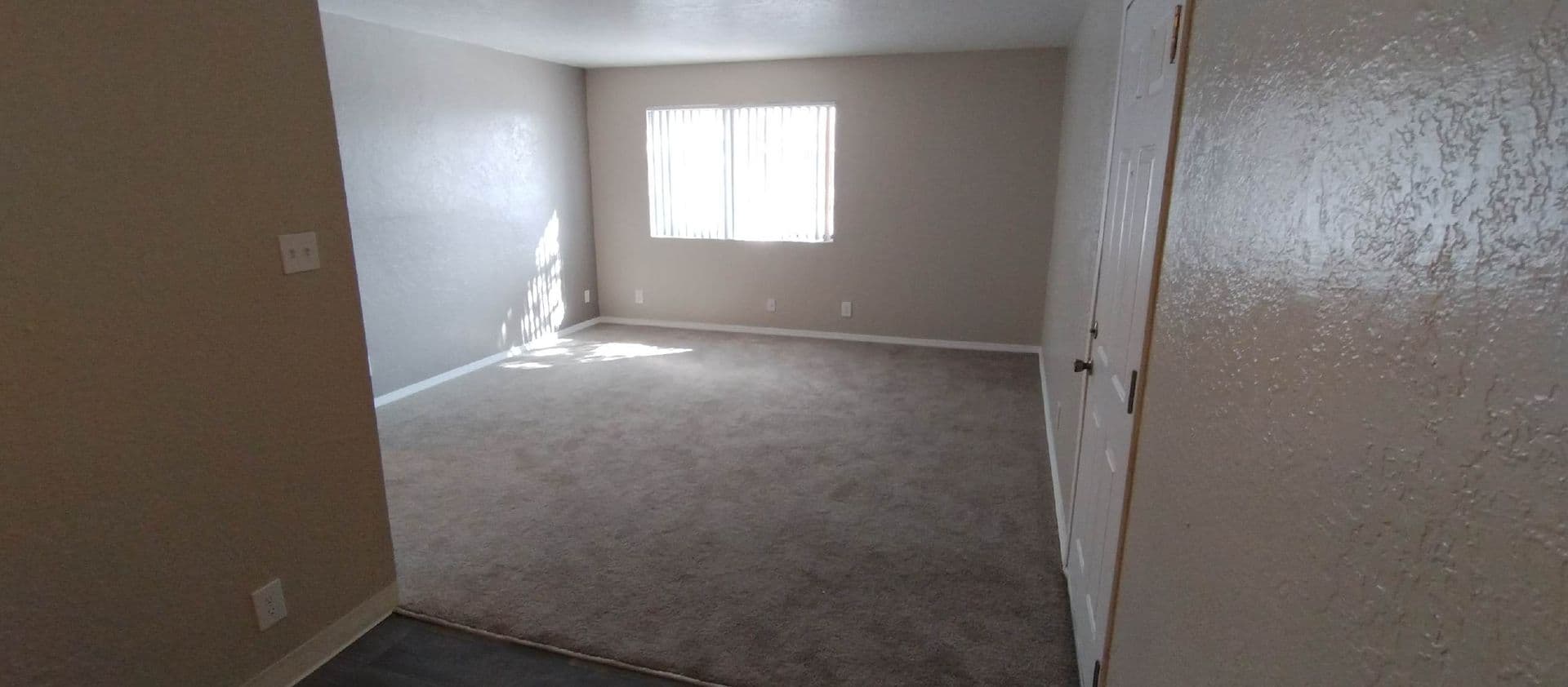 Albuquerque Apartment: 14225 Copper Ave NE