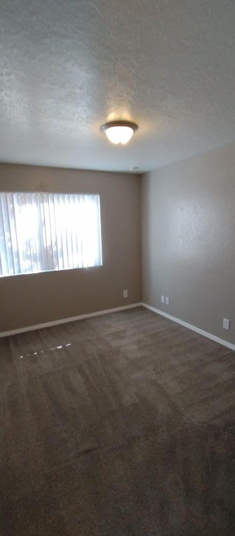 Albuquerque Apartment: 14225 Copper Ave NE