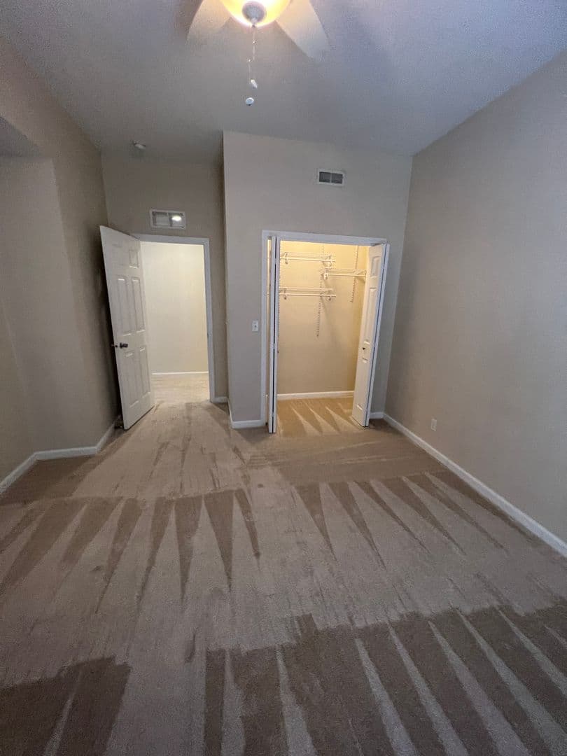 Davenport Apartment: 108 W 5th Street