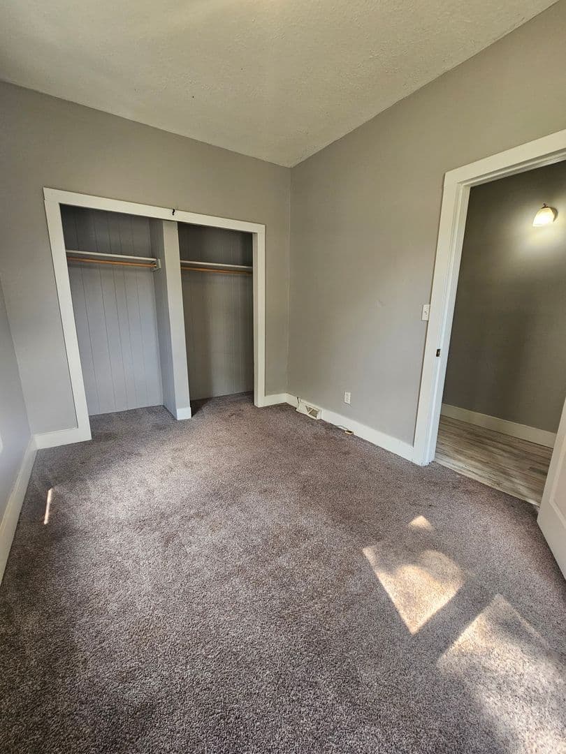 Rock Island House: 509 19th Ave.