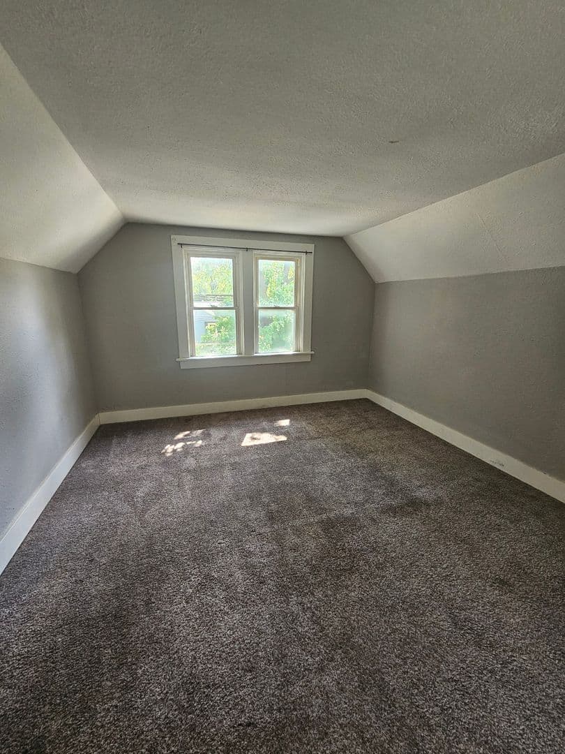 Rock Island House: 509 19th Ave.