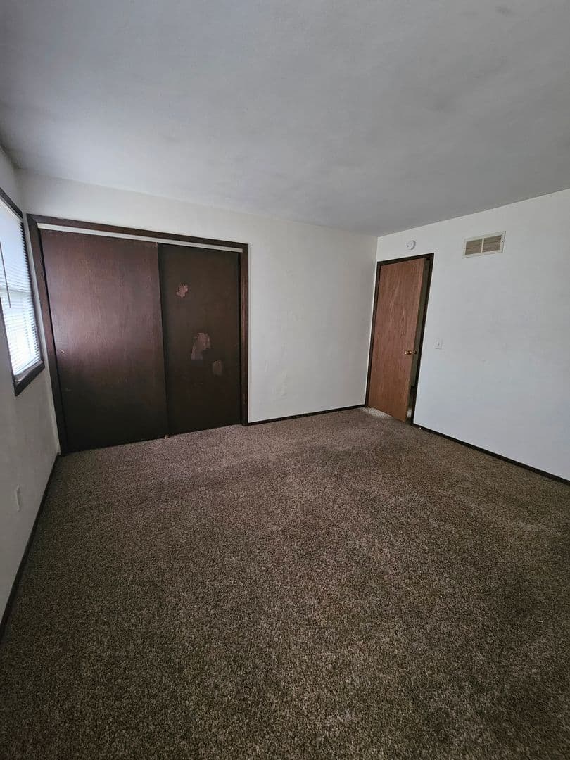 Davenport Apartment: 3367 Hillandale Rd. & 2931 W 34th St.