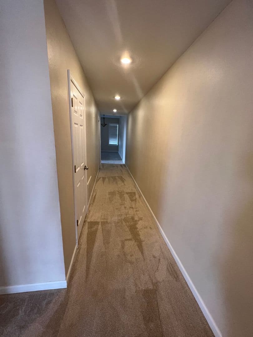 Davenport Apartment: 108 W 5th Street