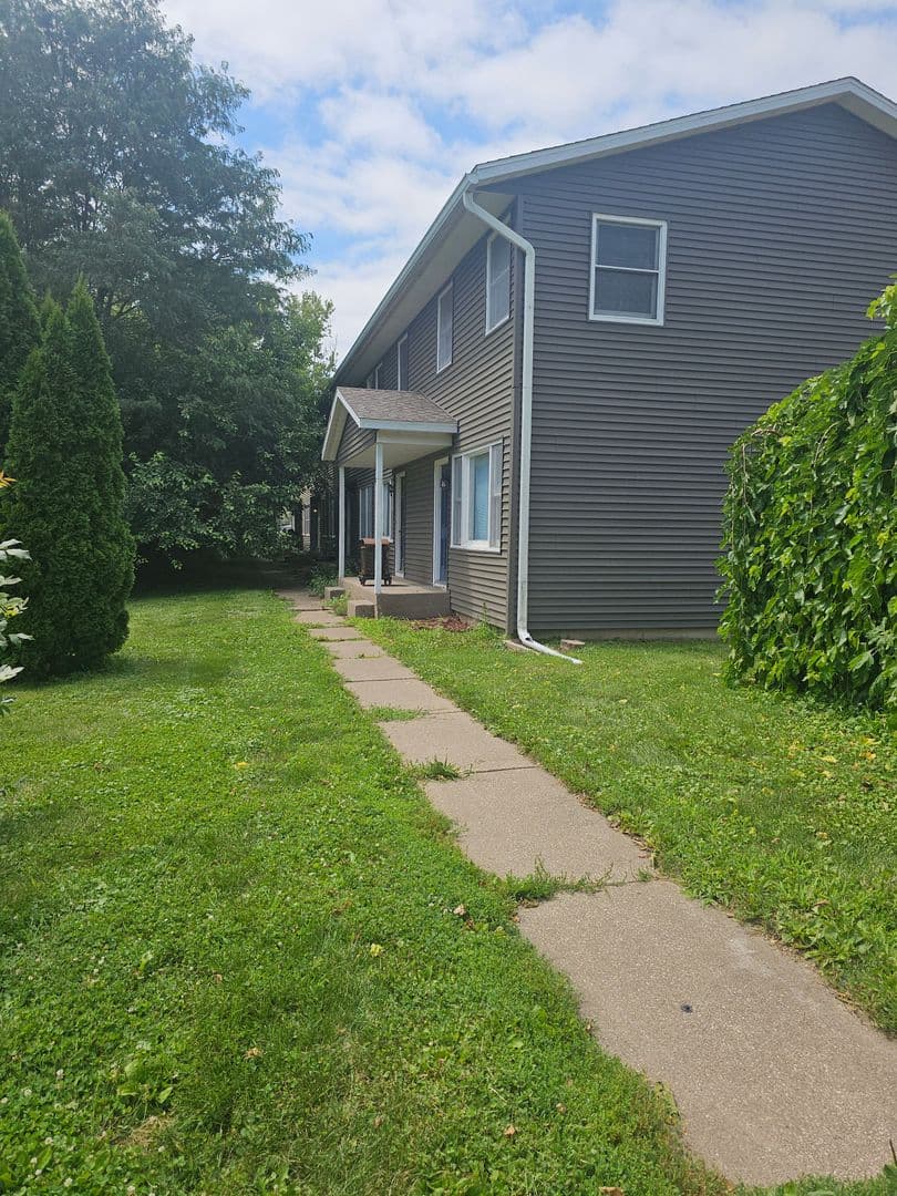 Davenport Apartment: 3367 Hillandale Rd. & 2931 W 34th St.