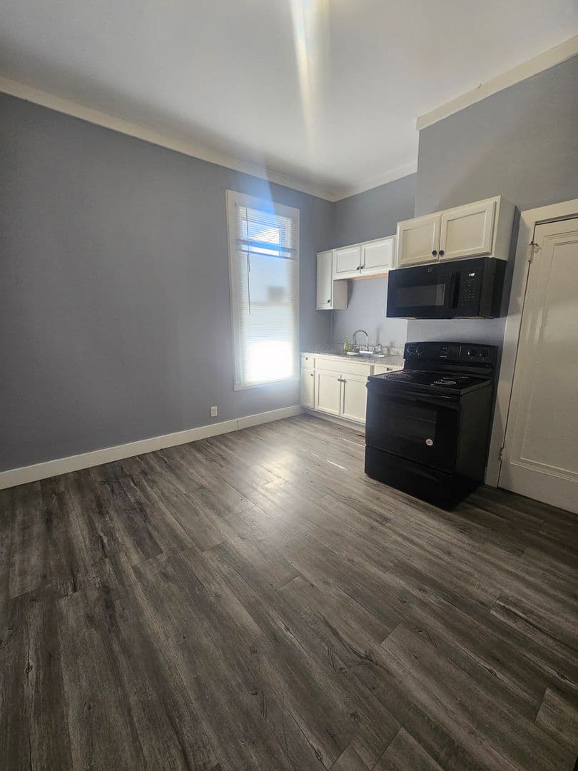 Rock Island House: 1308 4th Ave.