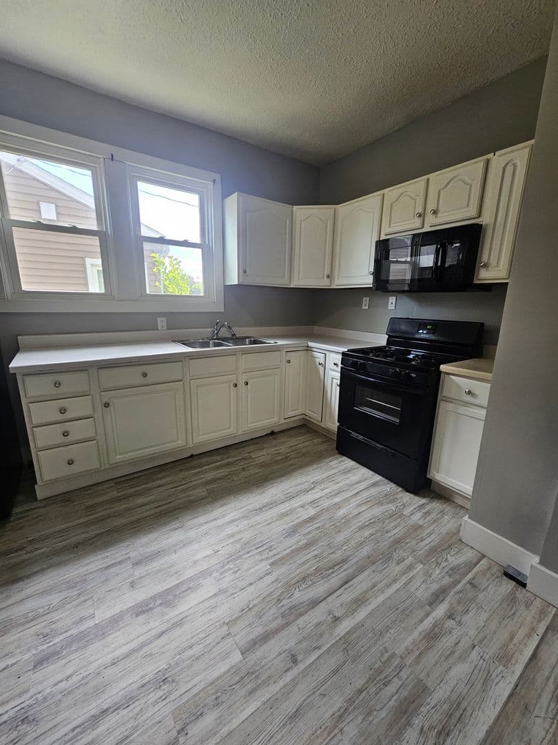 Rock Island House: 509 19th Ave.