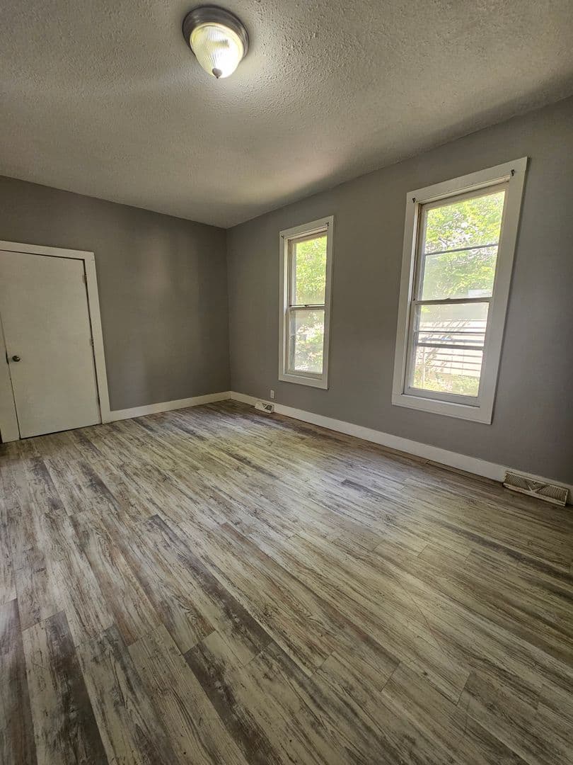 Rock Island House: 509 19th Ave.