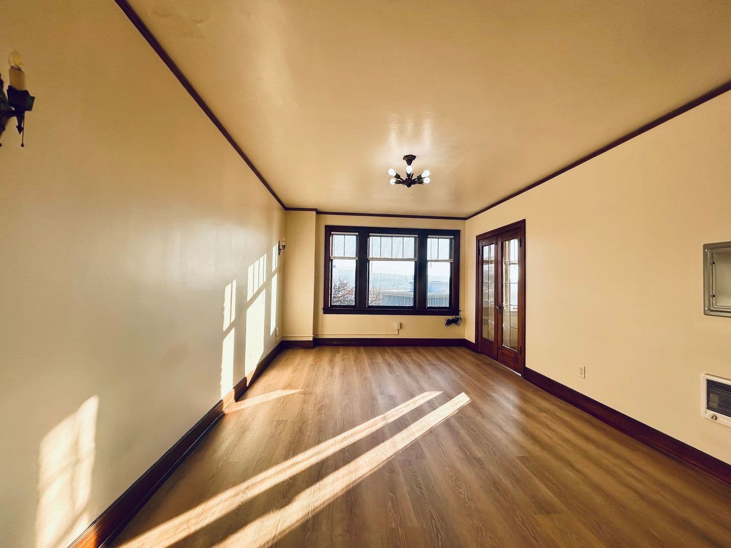 Wenatchee Apartment: 119 Okanogan Ave.