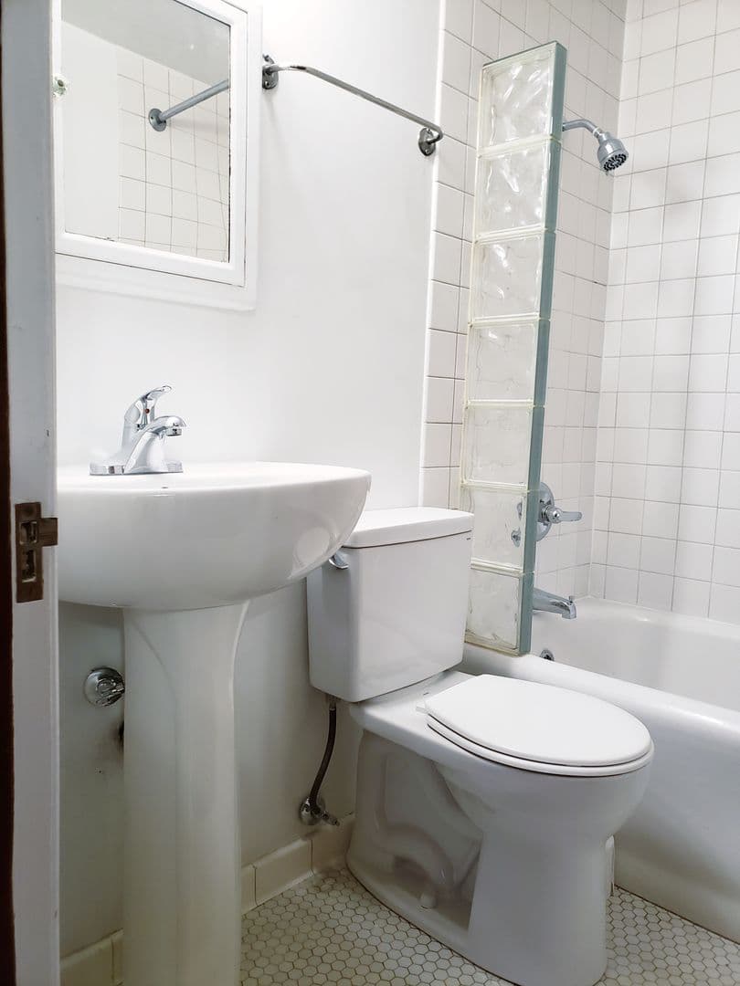 Wenatchee Apartment: 119 Okanogan Ave.