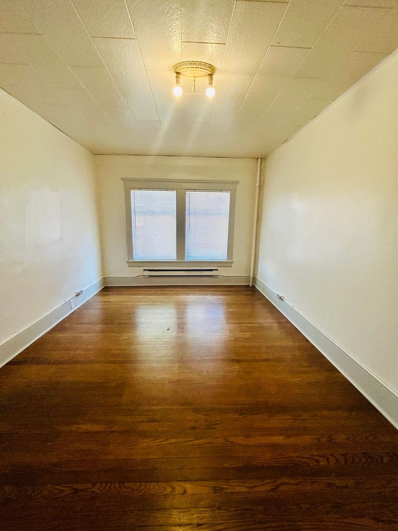 Wenatchee Apartment: 207 Yakima St.