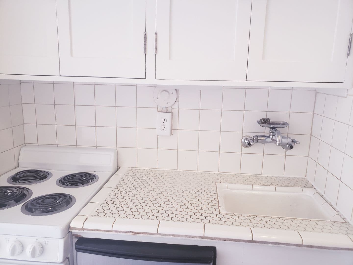 Wenatchee Apartment: 119 Okanogan Ave.