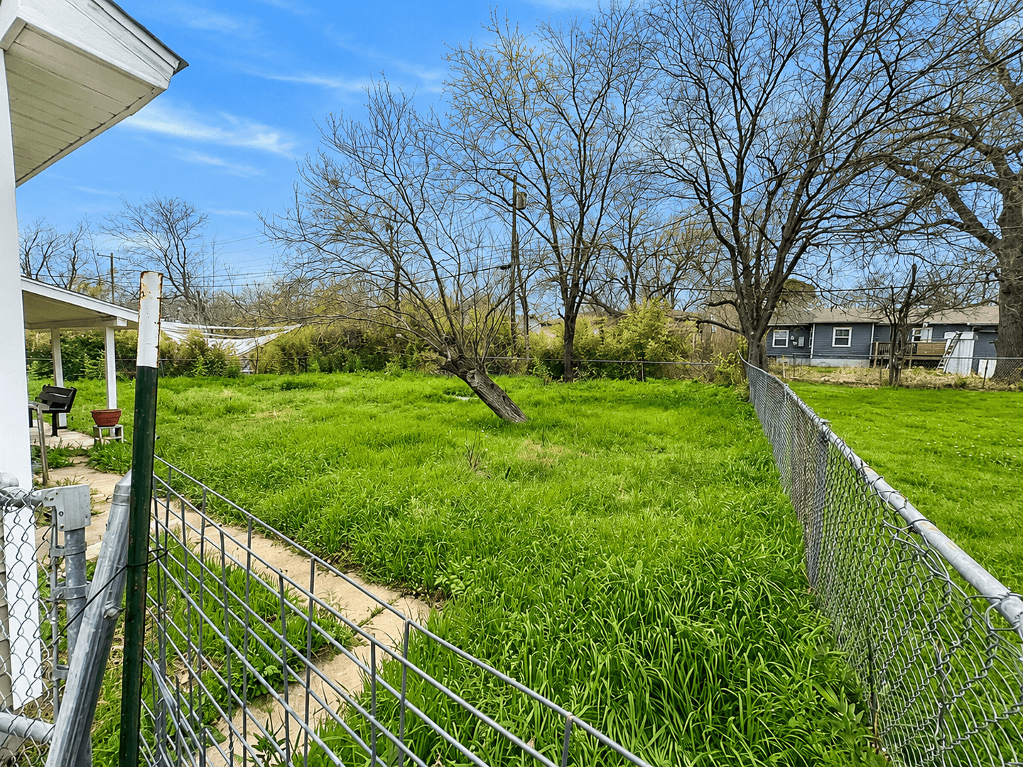 Killeen House: 1505 N WS Young Dr