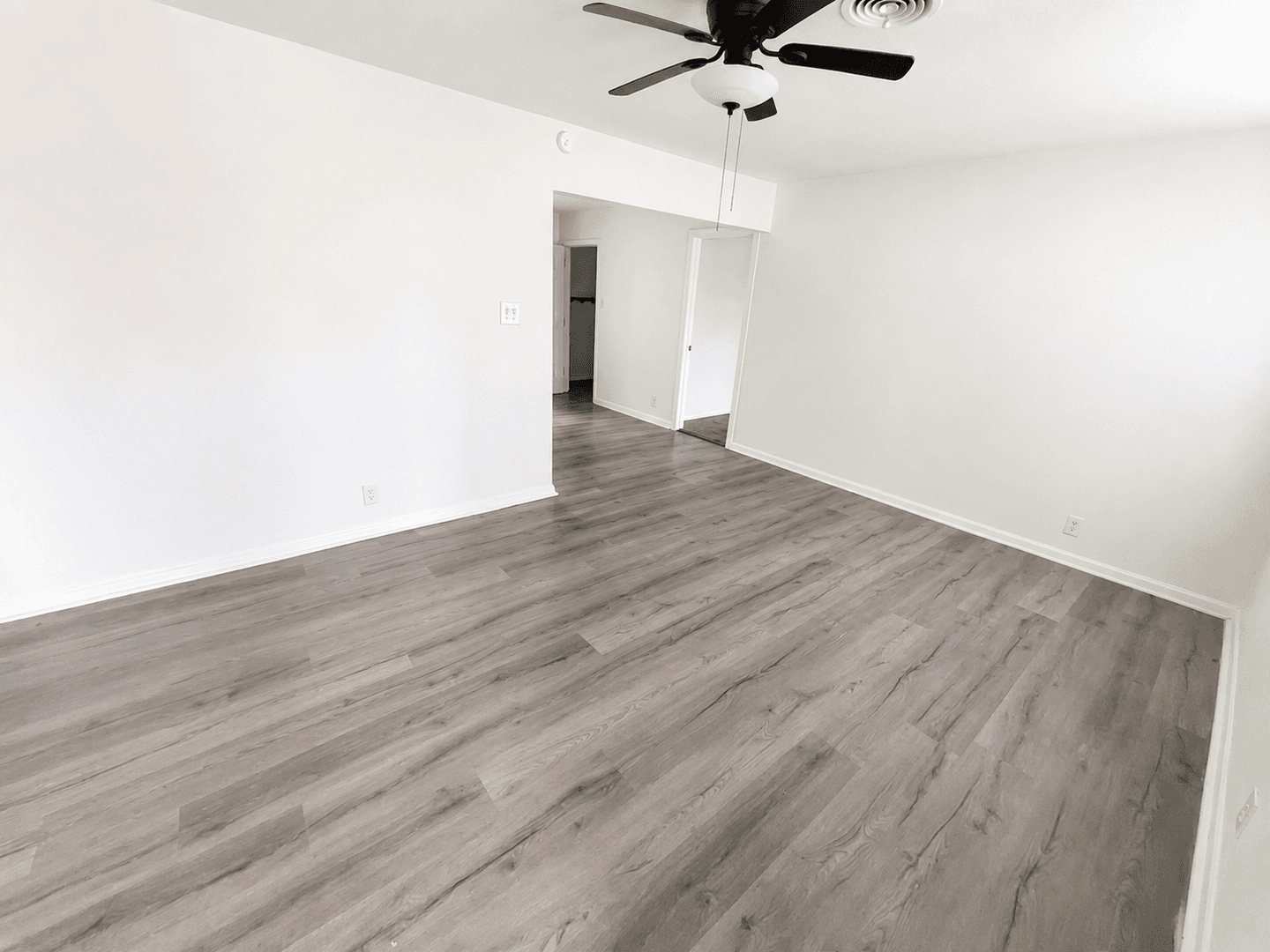 Killeen House: 1505 N WS Young Dr