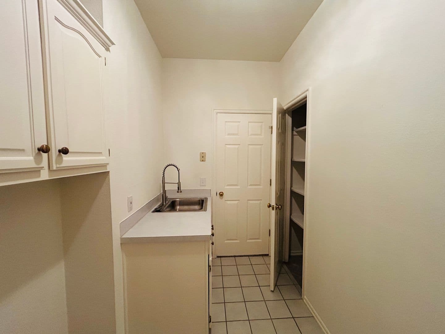 Tulsa House: 4930 E 88th Pl