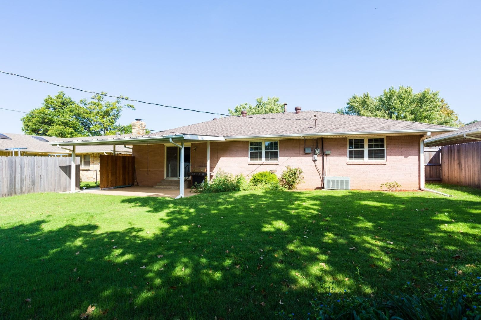 Bethany House: 8104 NW 27th St