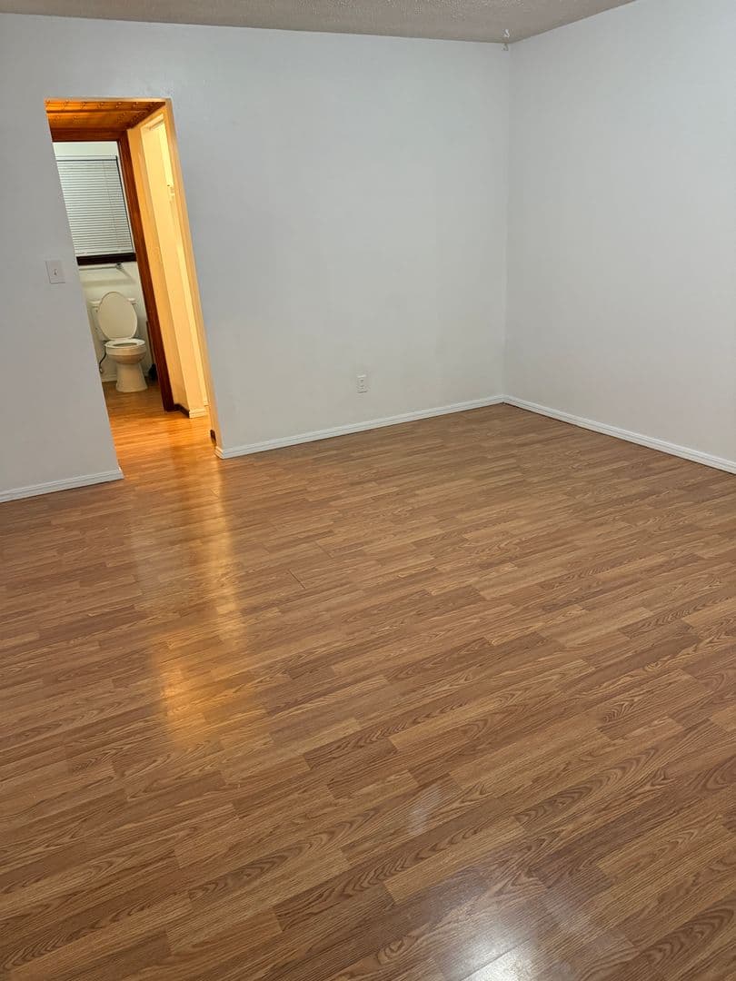 Oklahoma City House: 1104 NW 104th Ter