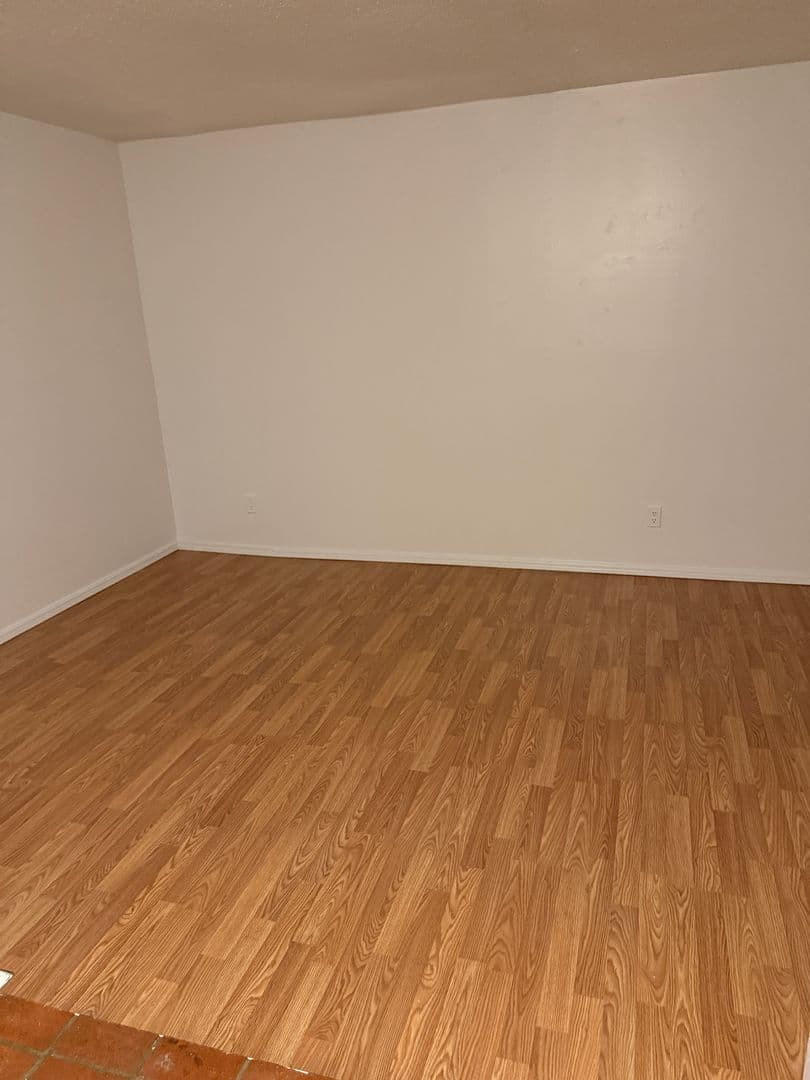 Oklahoma City House: 1104 NW 104th Ter